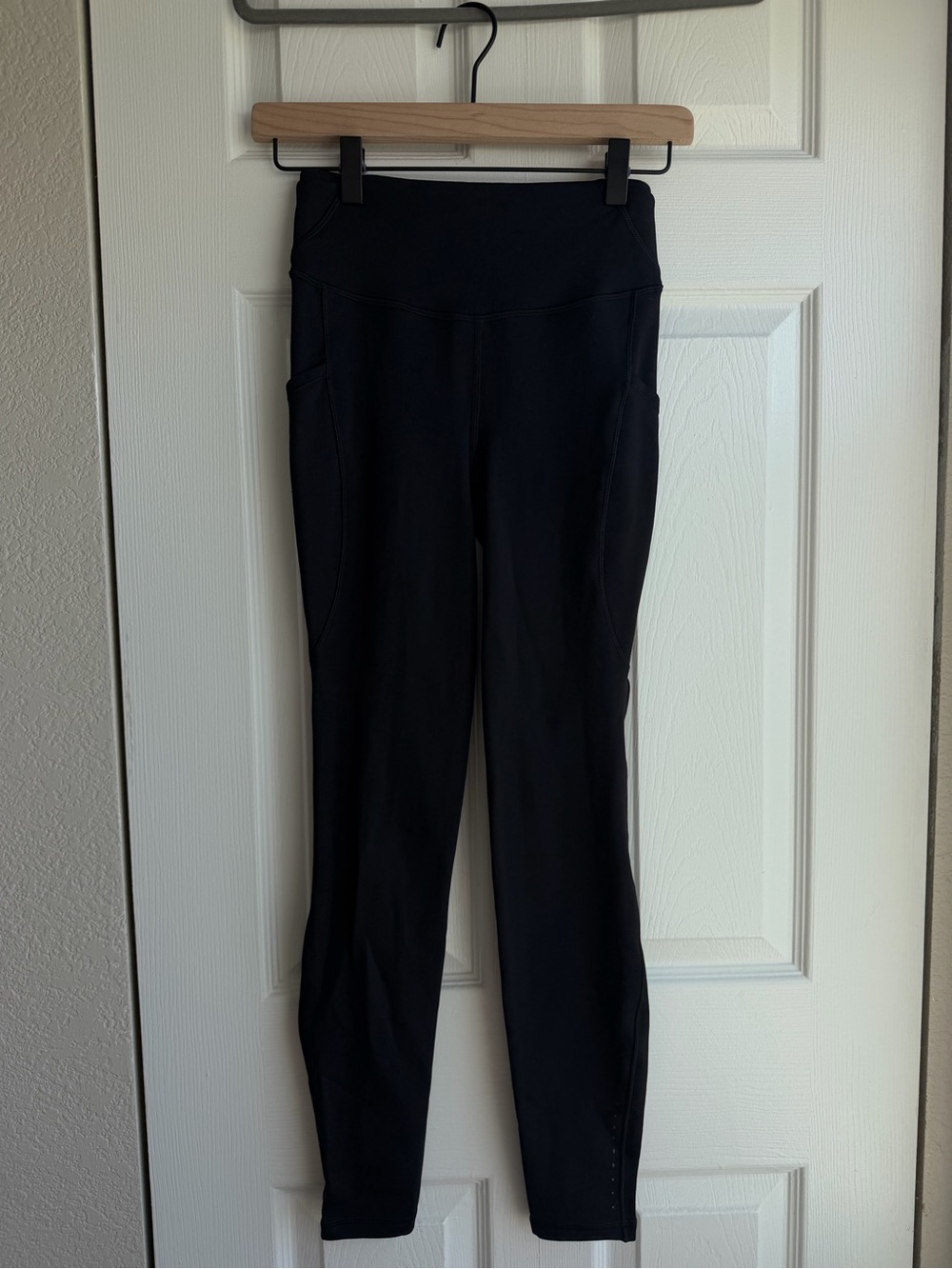 Lululemon Fast and Free High-Rise Fleece Tight 28" *Pockets